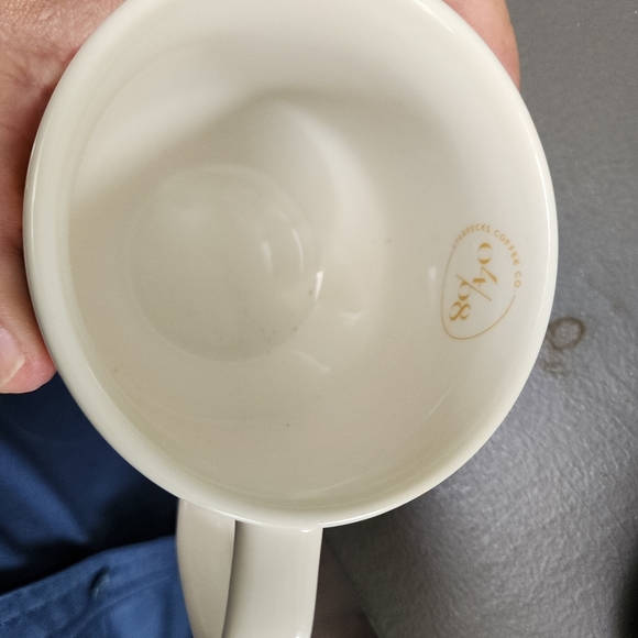 Two Starbucks 2014 Artisan Series Brown and White - Picture 4 of 6